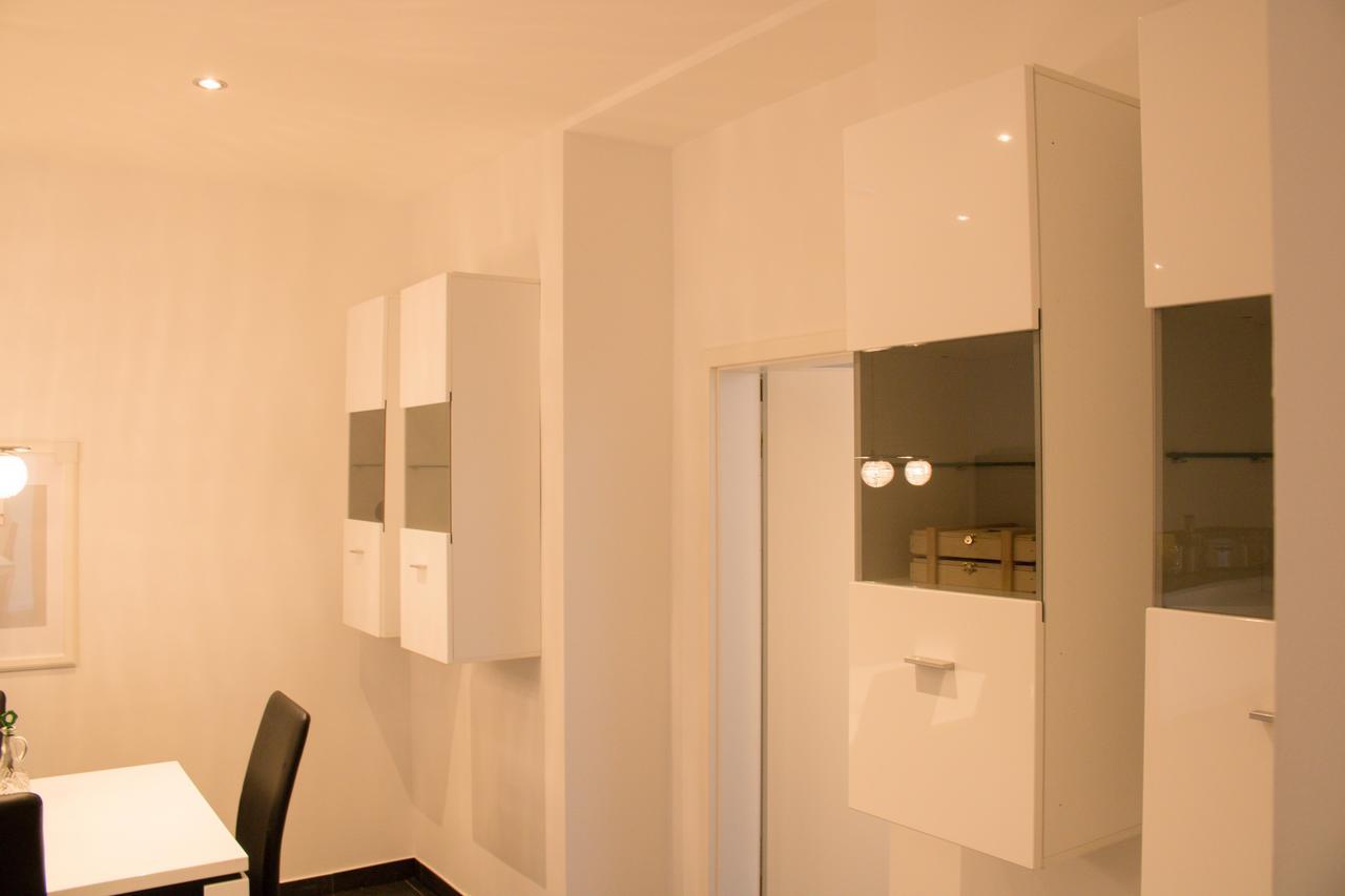 White Lofty Und White Studio Düsseldorf Exteriér fotografie