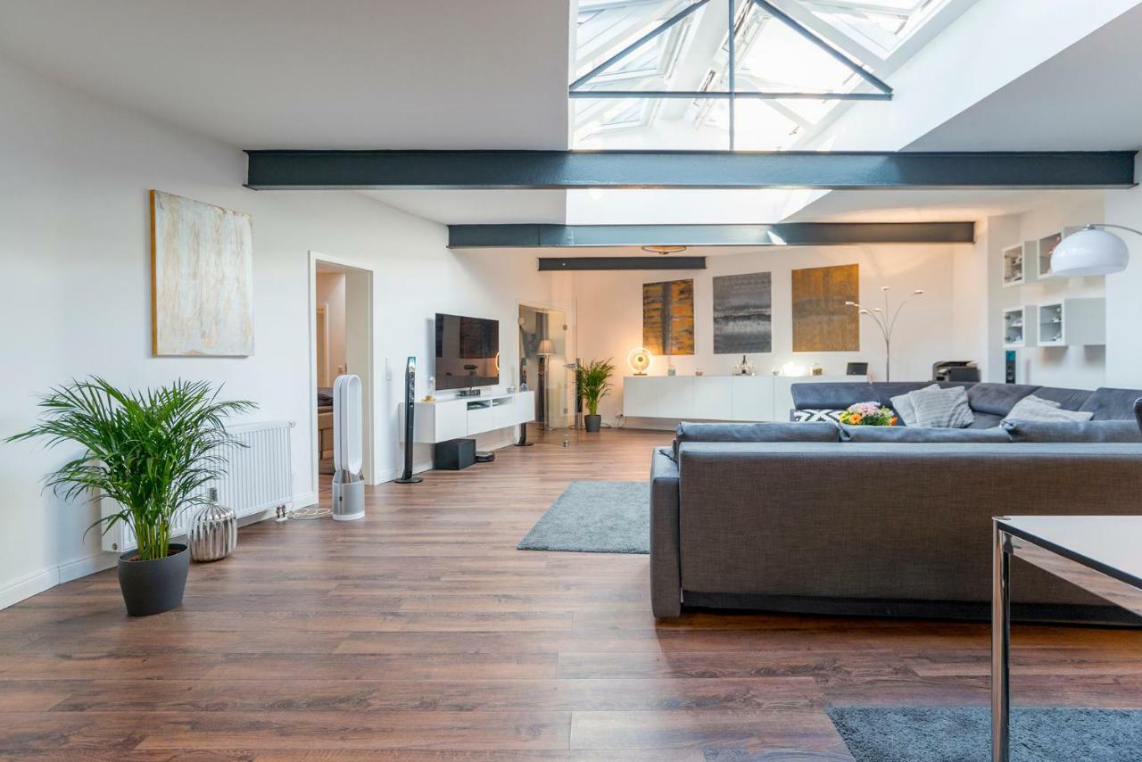 White Lofty Und White Studio Düsseldorf Exteriér fotografie
